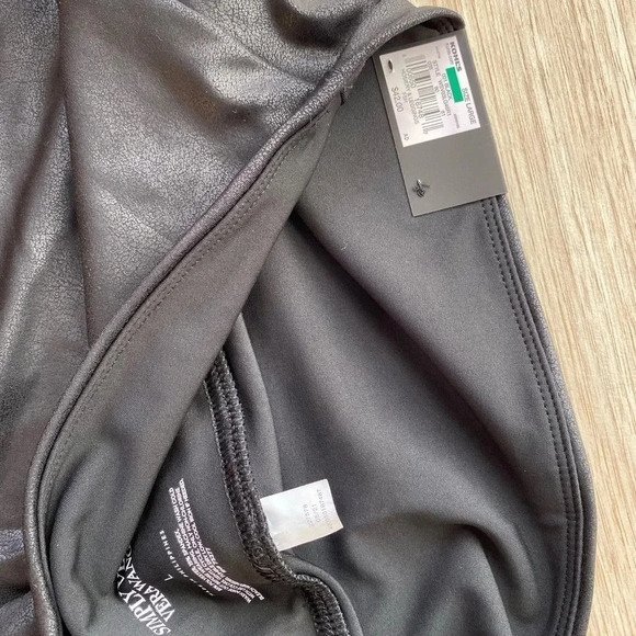 SIMPLY VERA- VERAWANG FAUX LEATHER LEGGINGS HIGH RISE LARGE - Picture 3 of 5